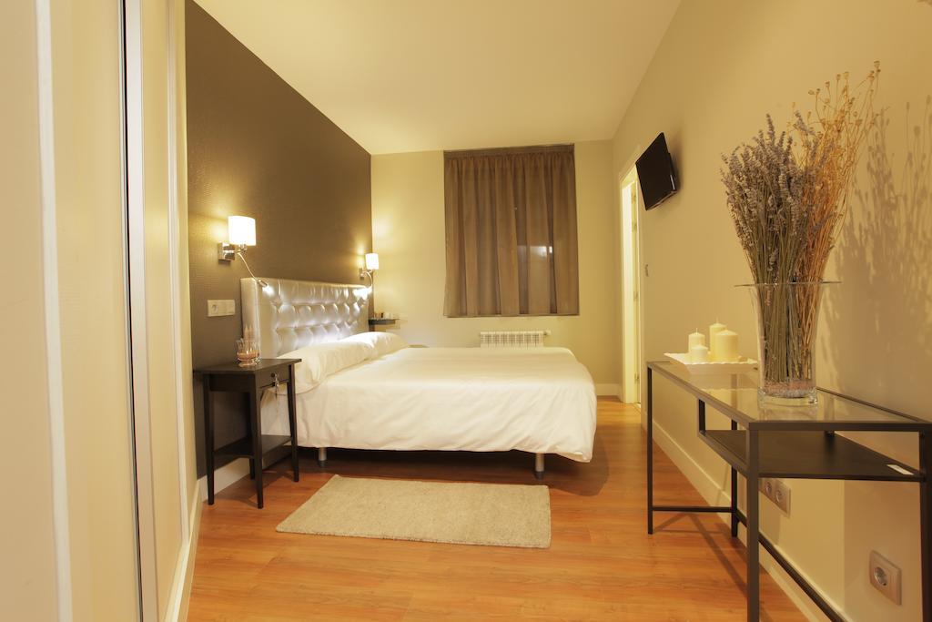 אוביידו Hotel Rosal חדר תמונה