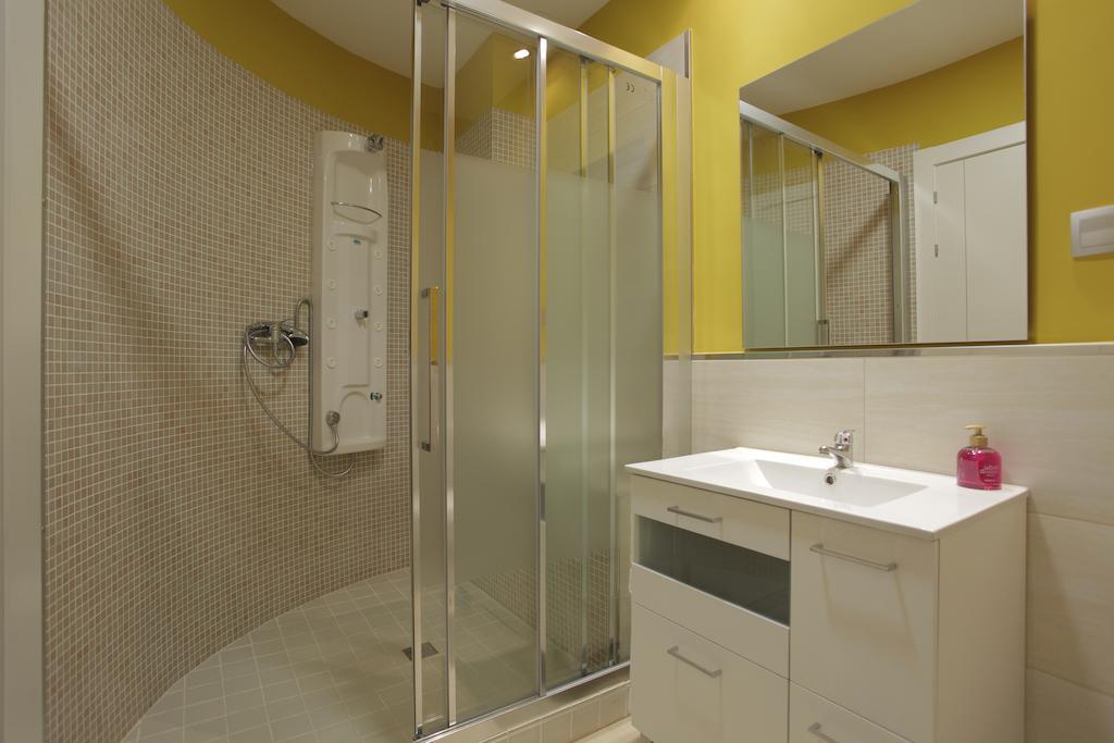 אוביידו Hotel Rosal מראה חיצוני תמונה