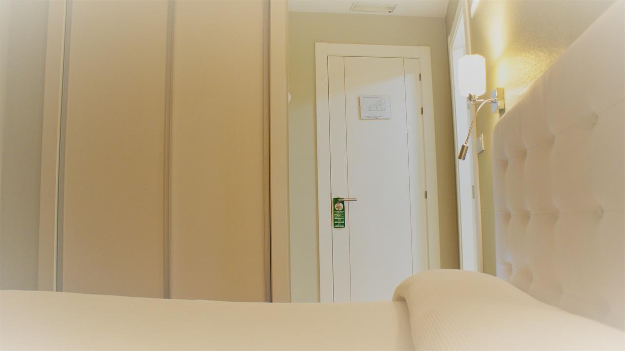 אוביידו Hotel Rosal מראה חיצוני תמונה